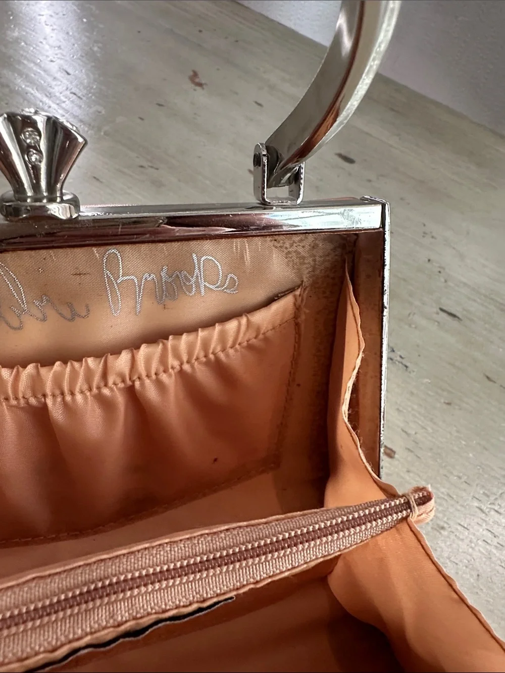 Vintage Debbie Brooks St. Louis Licensee of the USOC Clutch